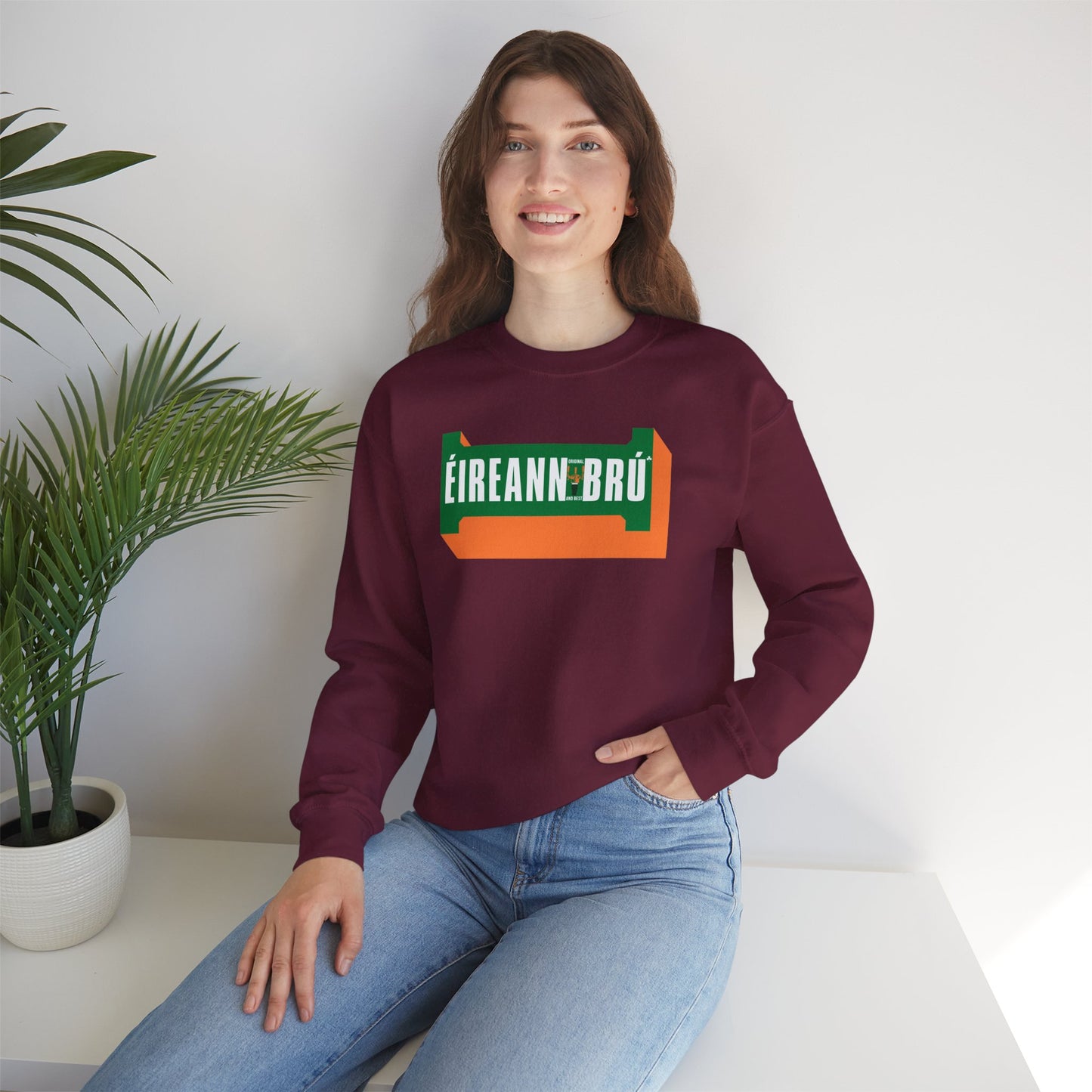 ÉIREANN BRÚ Unisex Heavy Blend™ Crewneck Sweatshirt