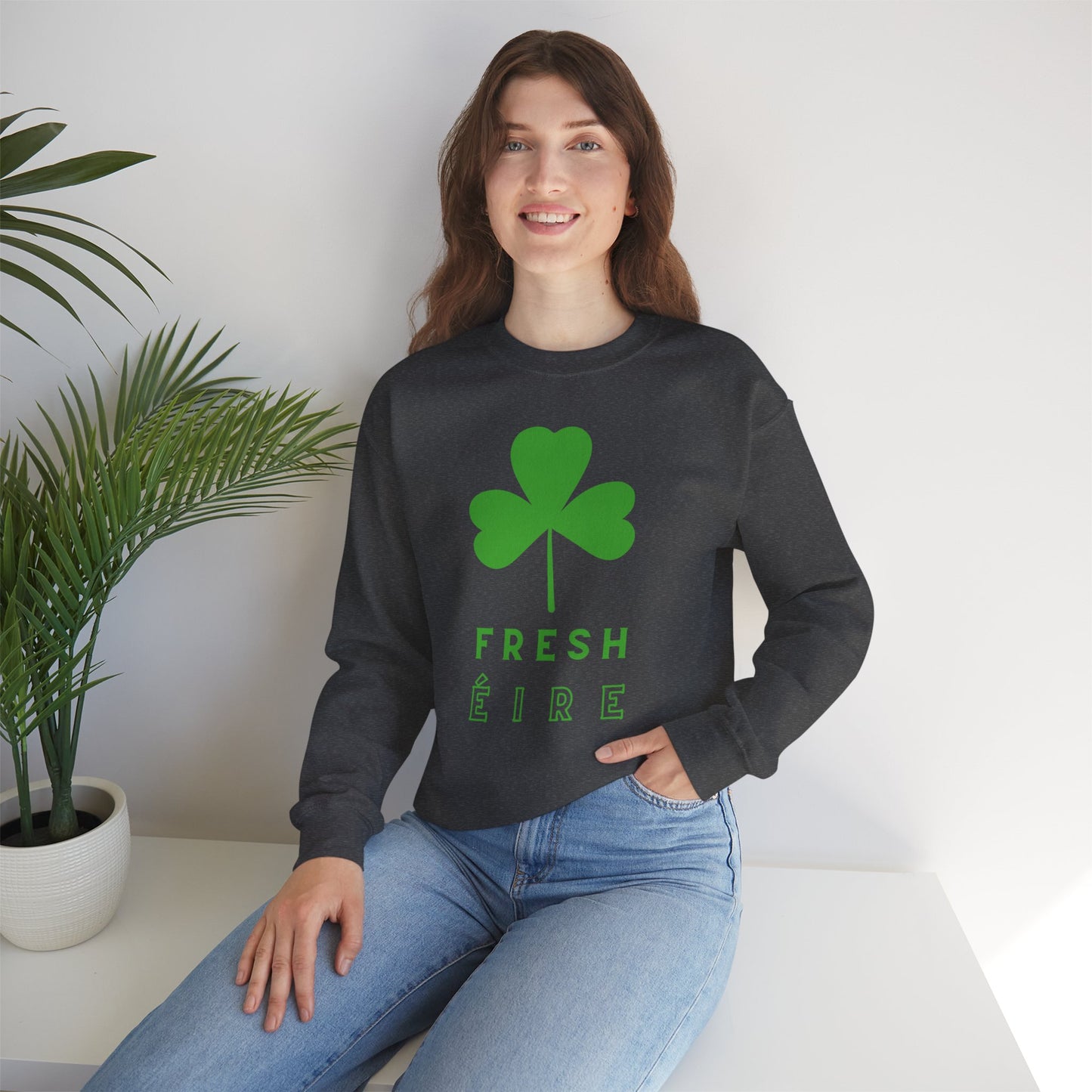 FRESH ÉIRE Unisex Heavy Blend™ Crewneck Sweatshirt