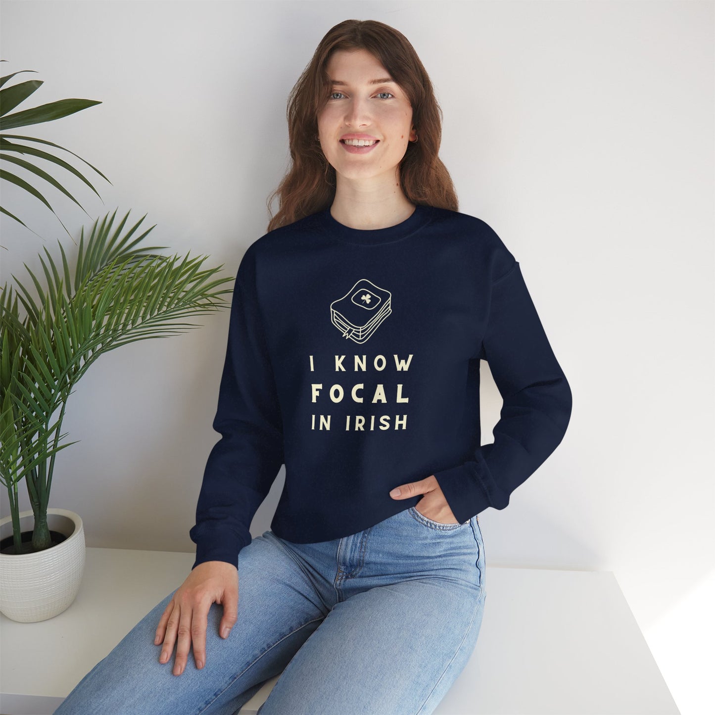 I KNOW FOCAL IN IRISH Unisex Heavy Blend™ Crewneck Sweatshirt