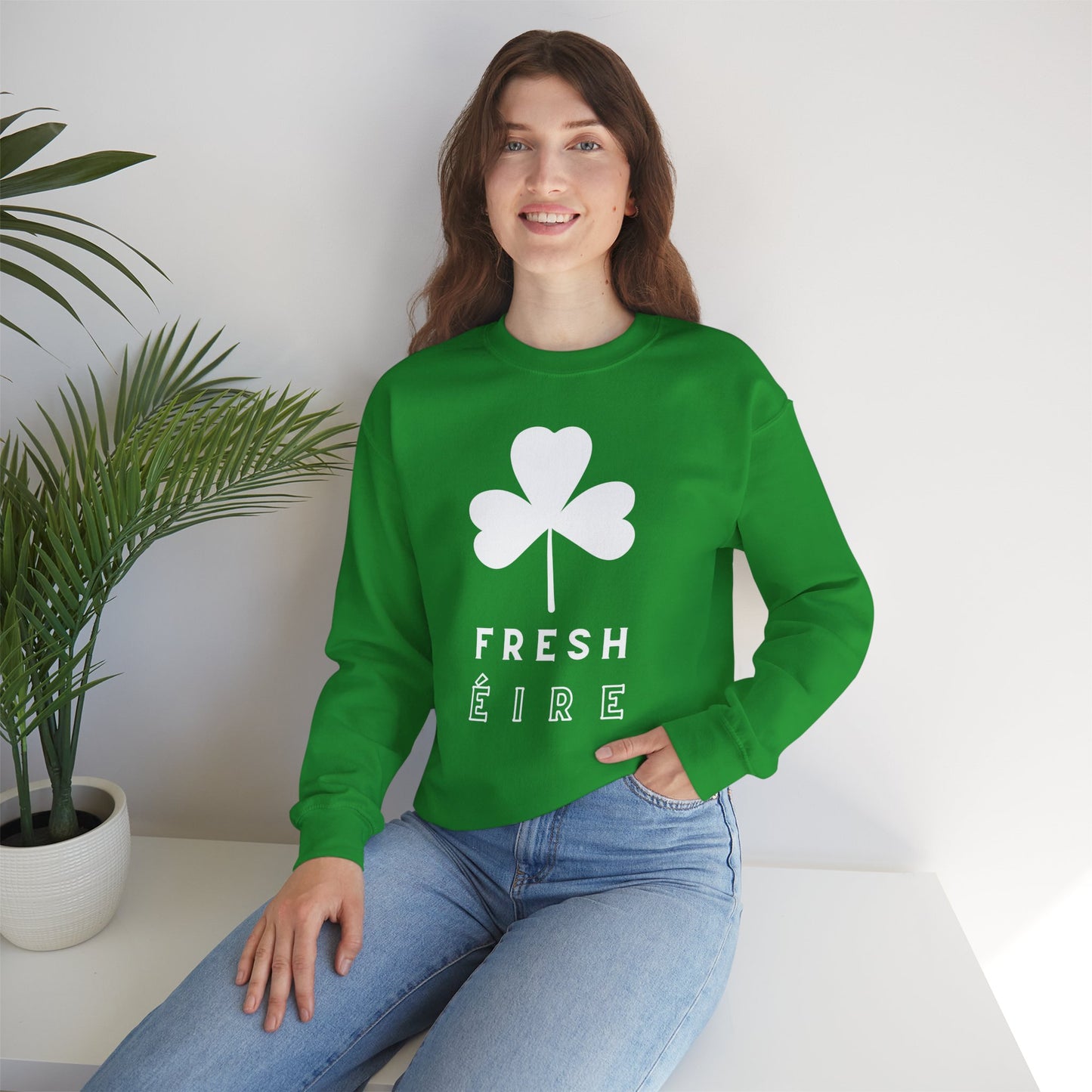 FRESH ÉIRE Unisex Heavy Blend™ Crewneck Sweatshirt