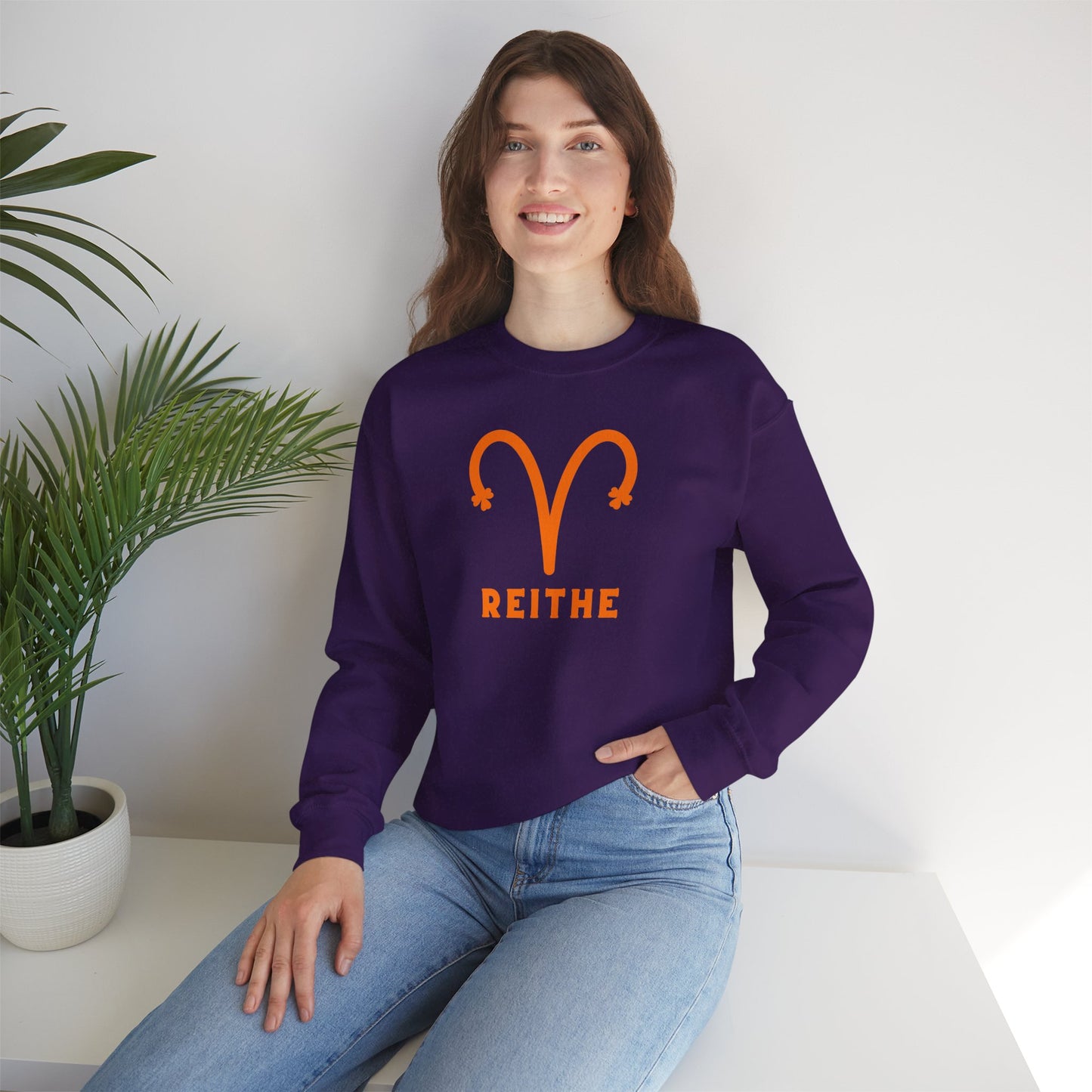 REITHE Unisex Heavy Blend™ Crewneck Sweatshirt