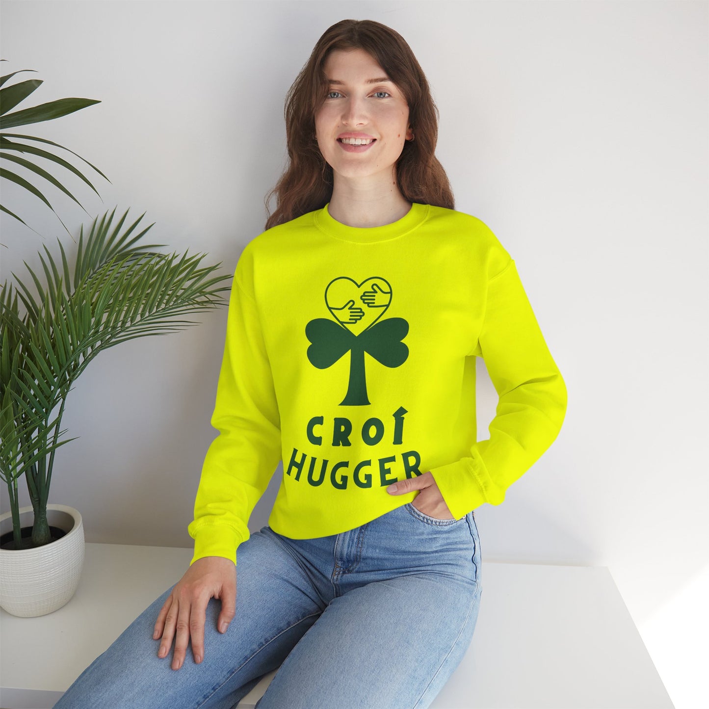 CROÍ HUGGER Unisex Heavy Blend™ Crewneck Sweatshirt