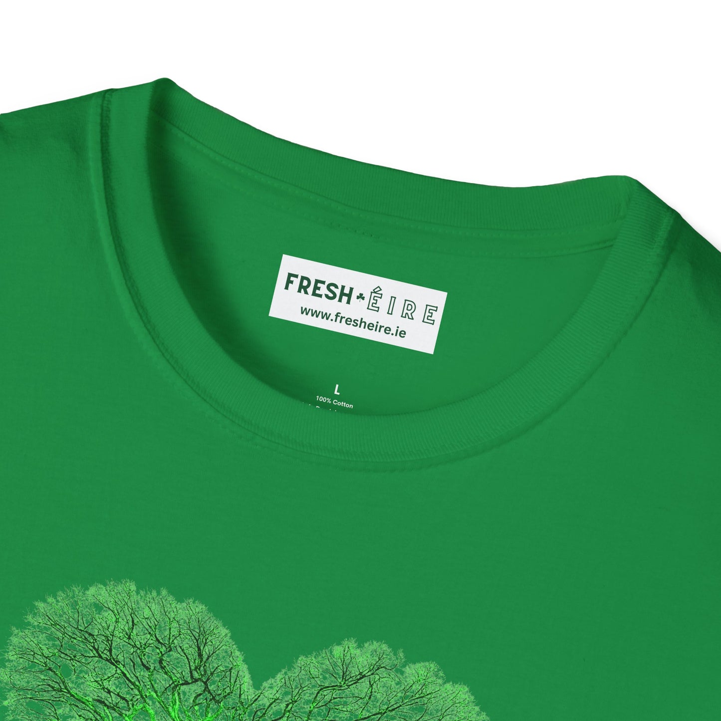 EL AMOR ESTA EN EL ÉIRE Unisex Softstyle 100% Coton T-Shirt