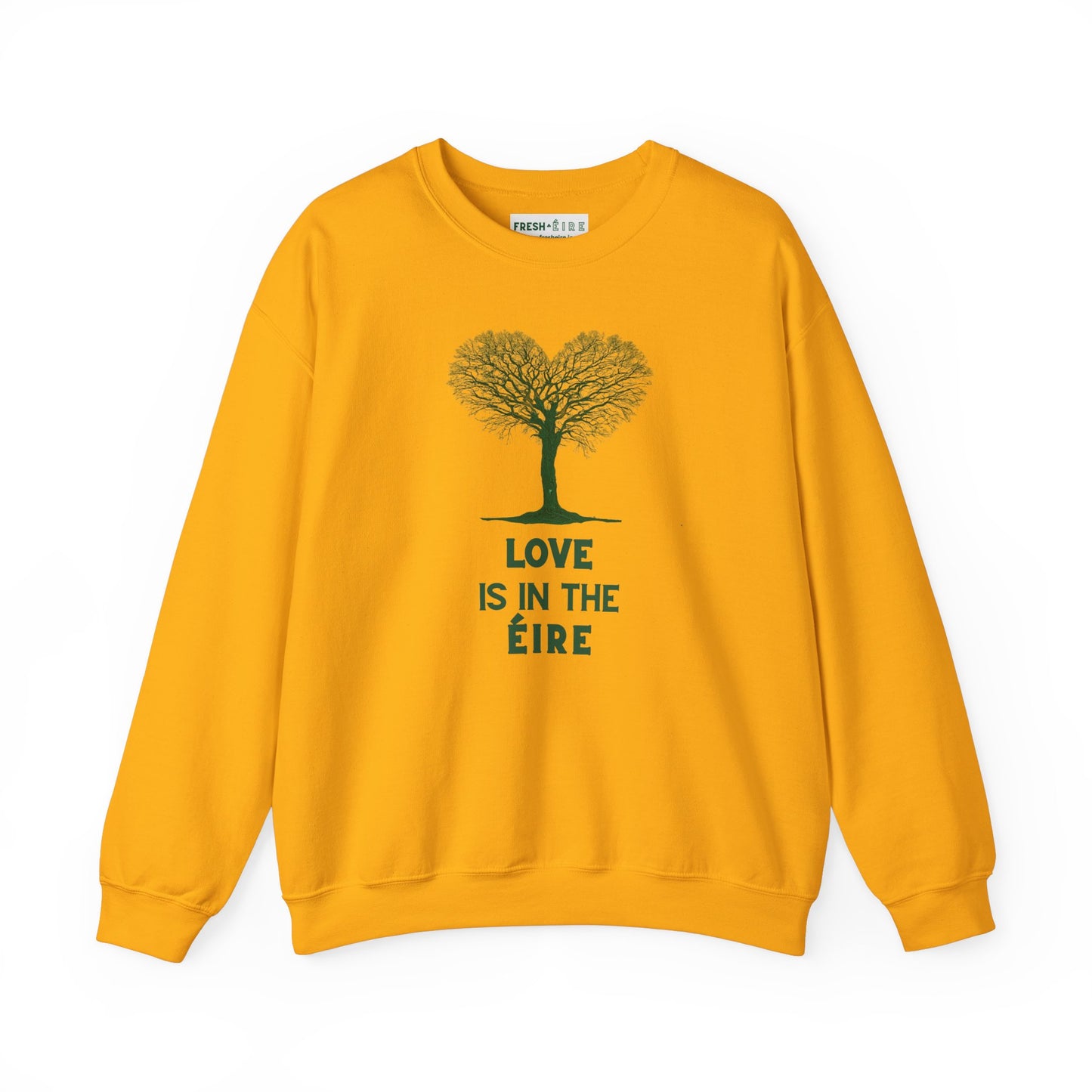 LOVE IS IN THE ÉIRE Unisex Heavy Blend™ Crewneck Sweatshirt