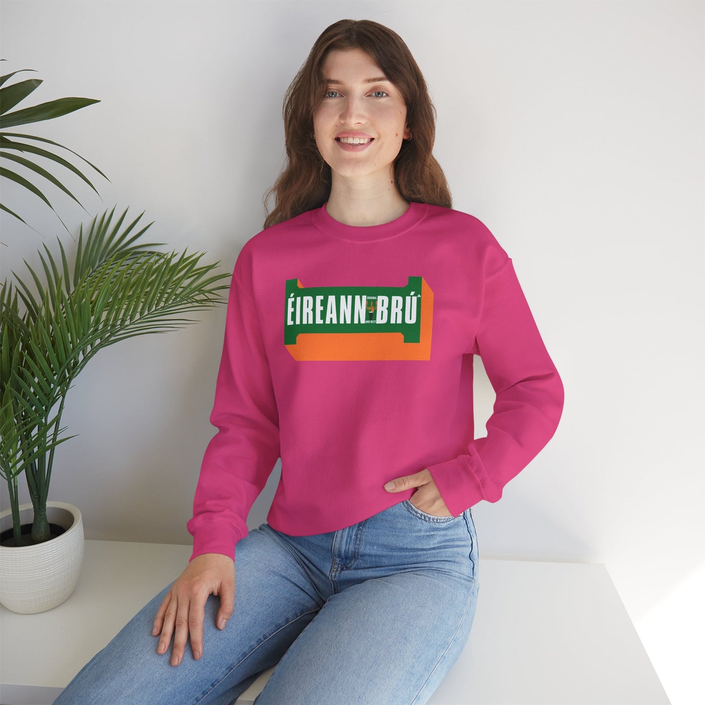 ÉIREANN BRÚ Unisex Heavy Blend™ Crewneck Sweatshirt