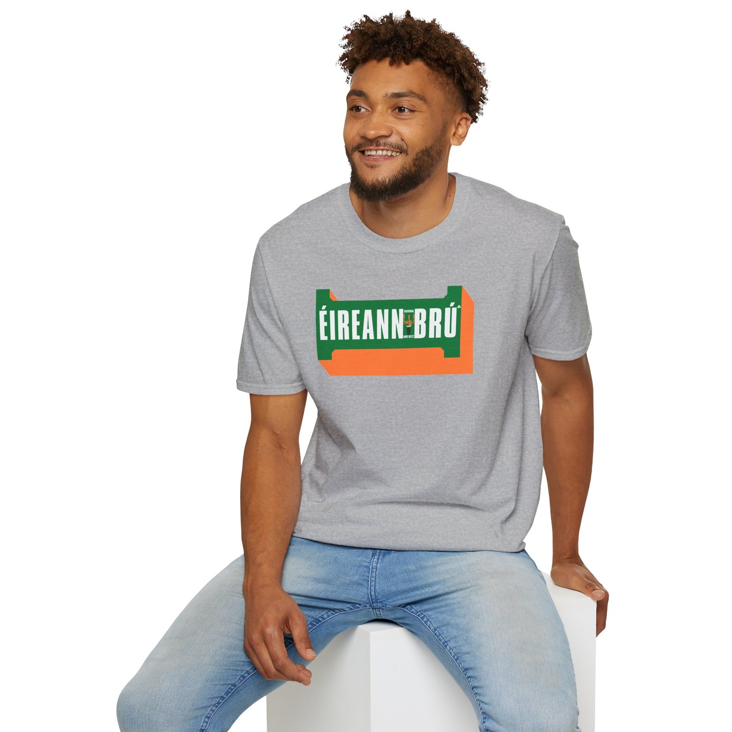 ÉIREANN BRÚ Unisex Softstyle 100% Cotton T-Shirt