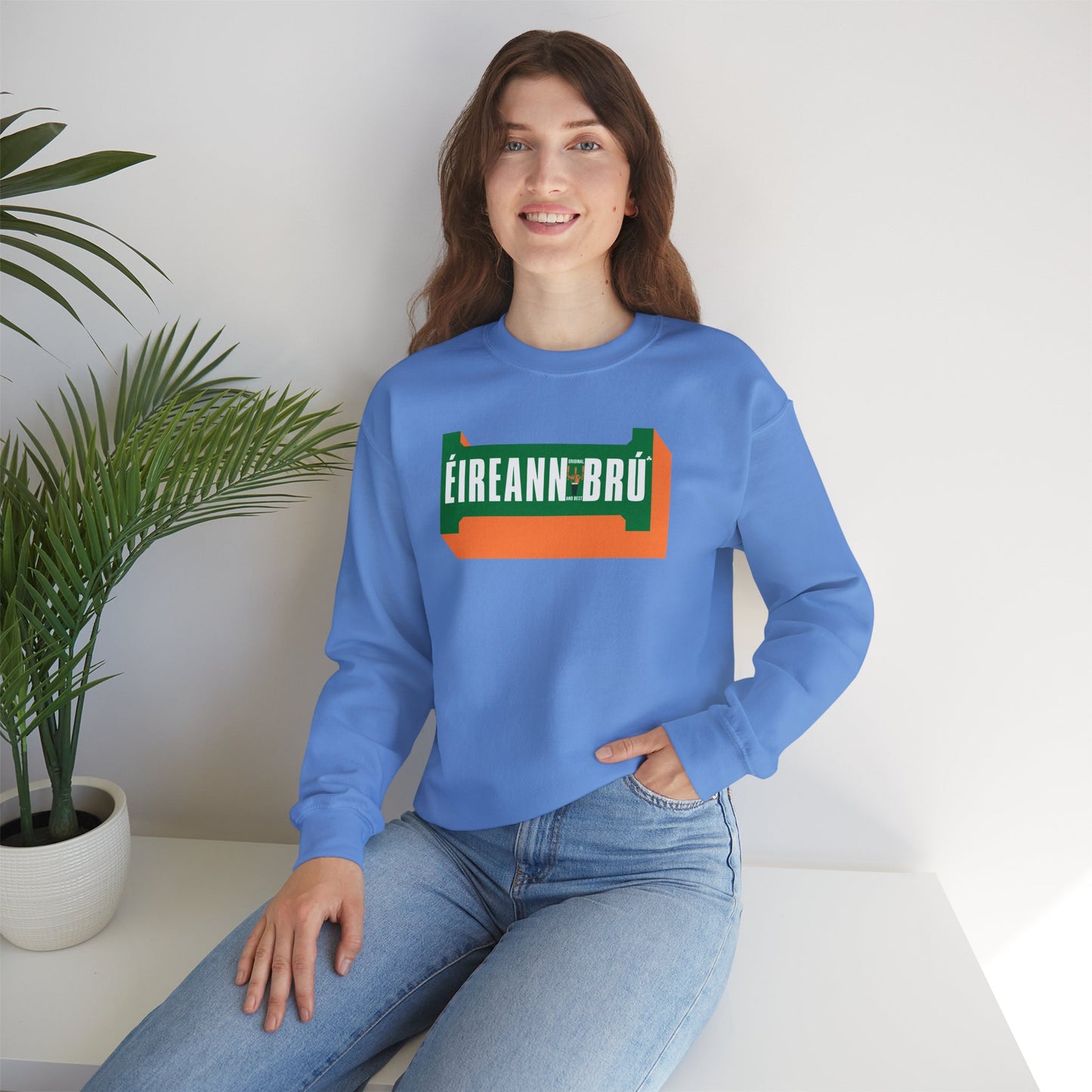ÉIREANN BRÚ Unisex Heavy Blend™ Crewneck Sweatshirt