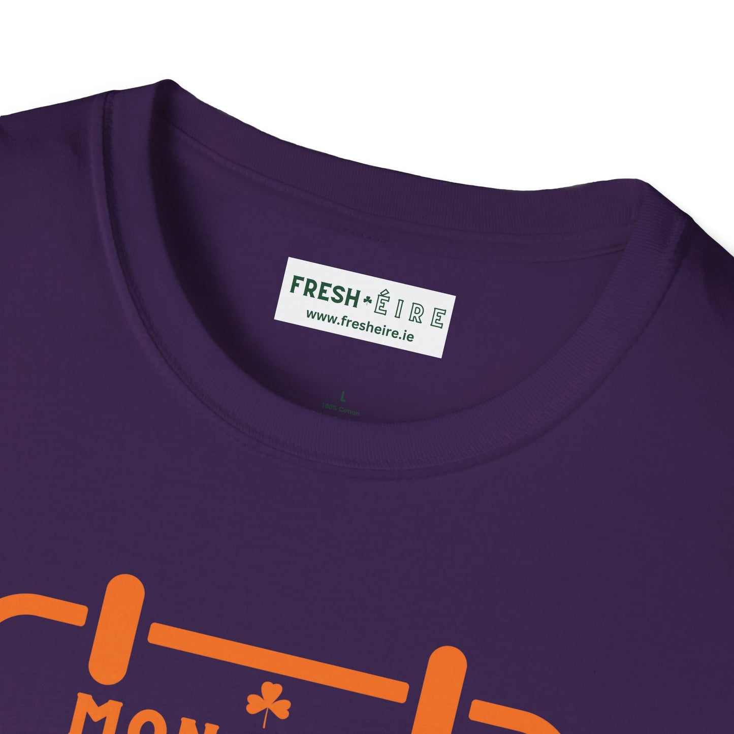 CÁ BHFUIL TO LIVE? Unisex Softstyle T-Shirt