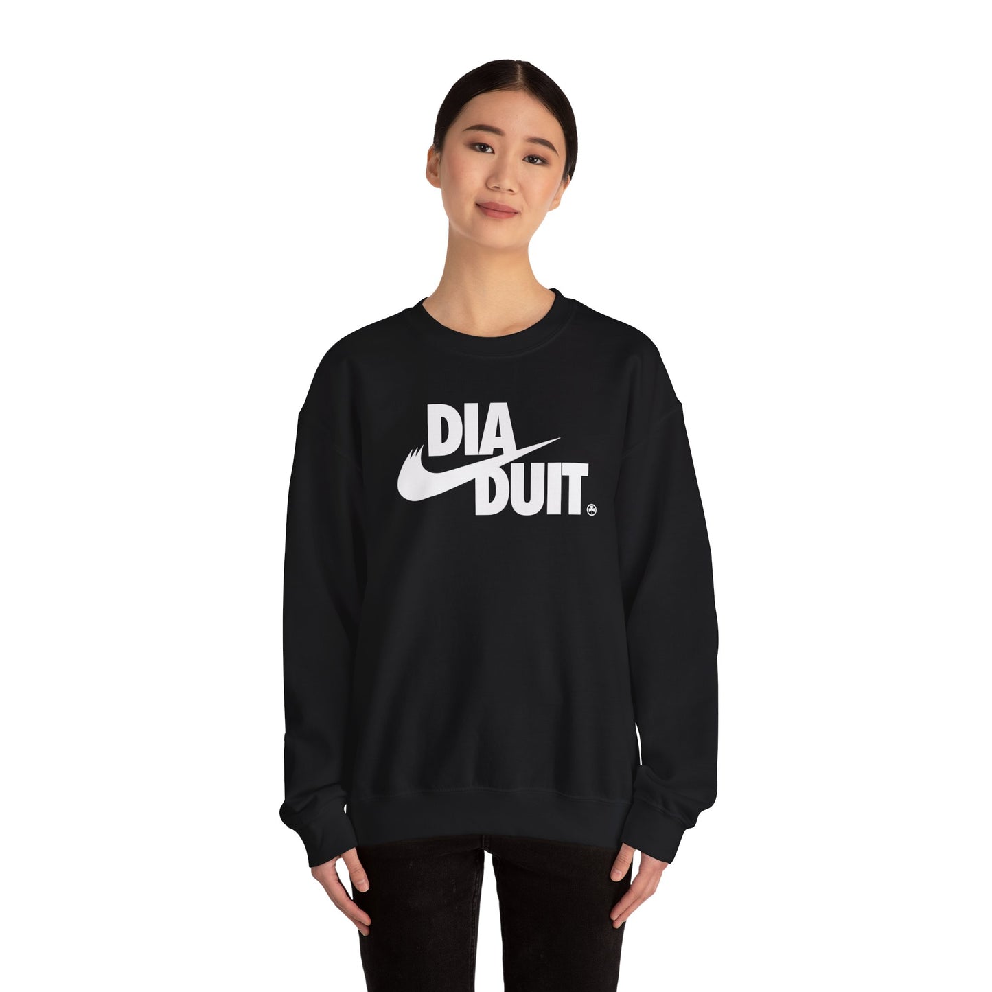 DIA DUIT Unisex Heavy Blend™ Crewneck Sweatshirt