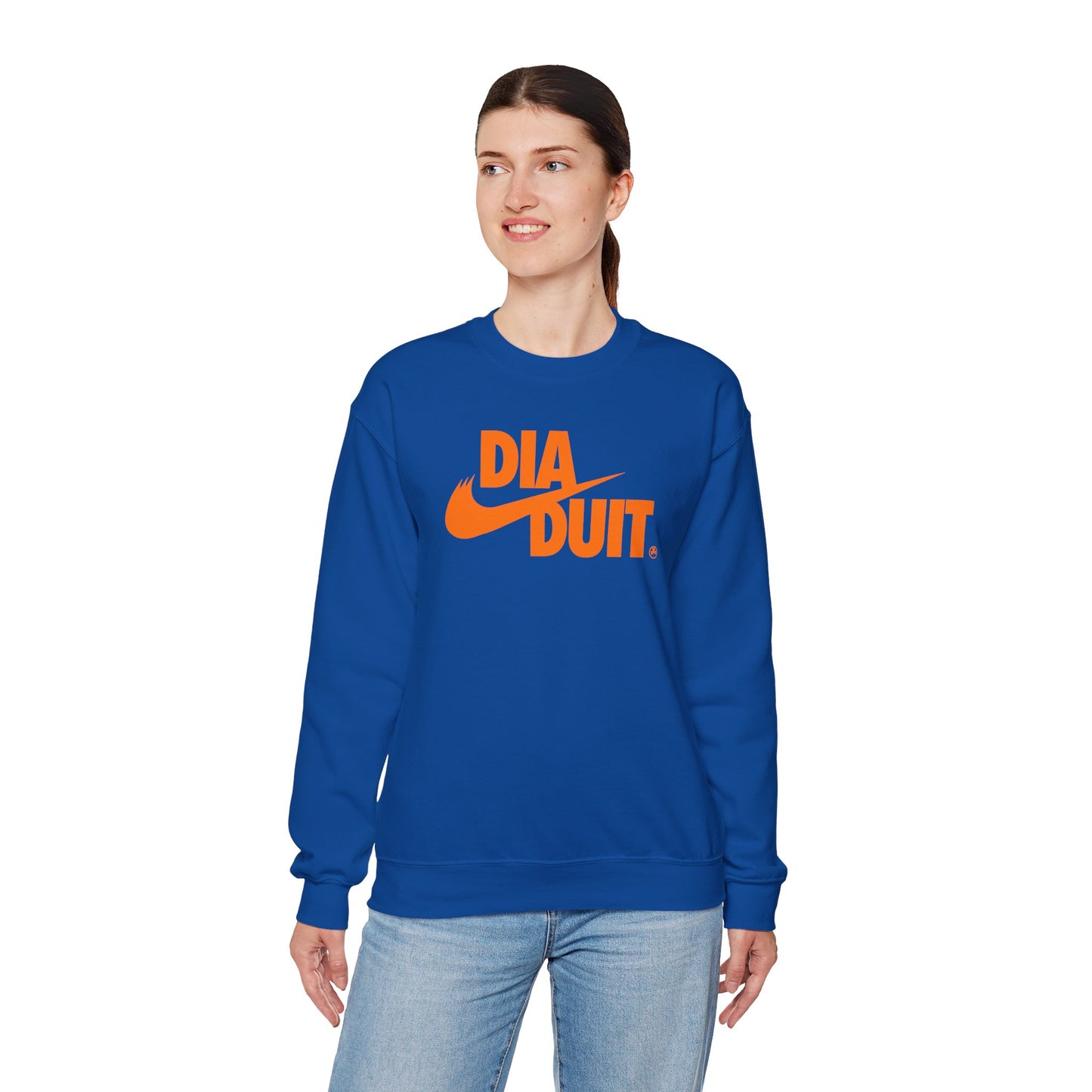 DIA DUIT Unisex Heavy Blend™ Crewneck Sweatshirt