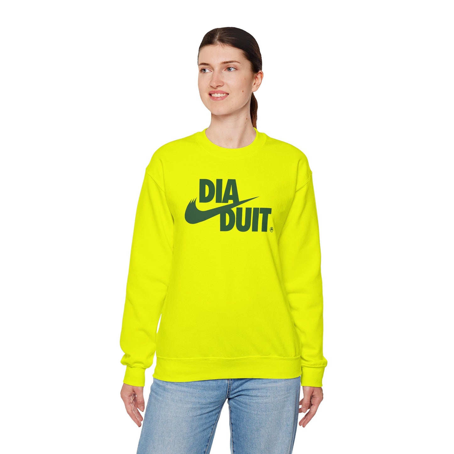 DIA DUIT Unisex Heavy Blend™ Crewneck Sweatshirt