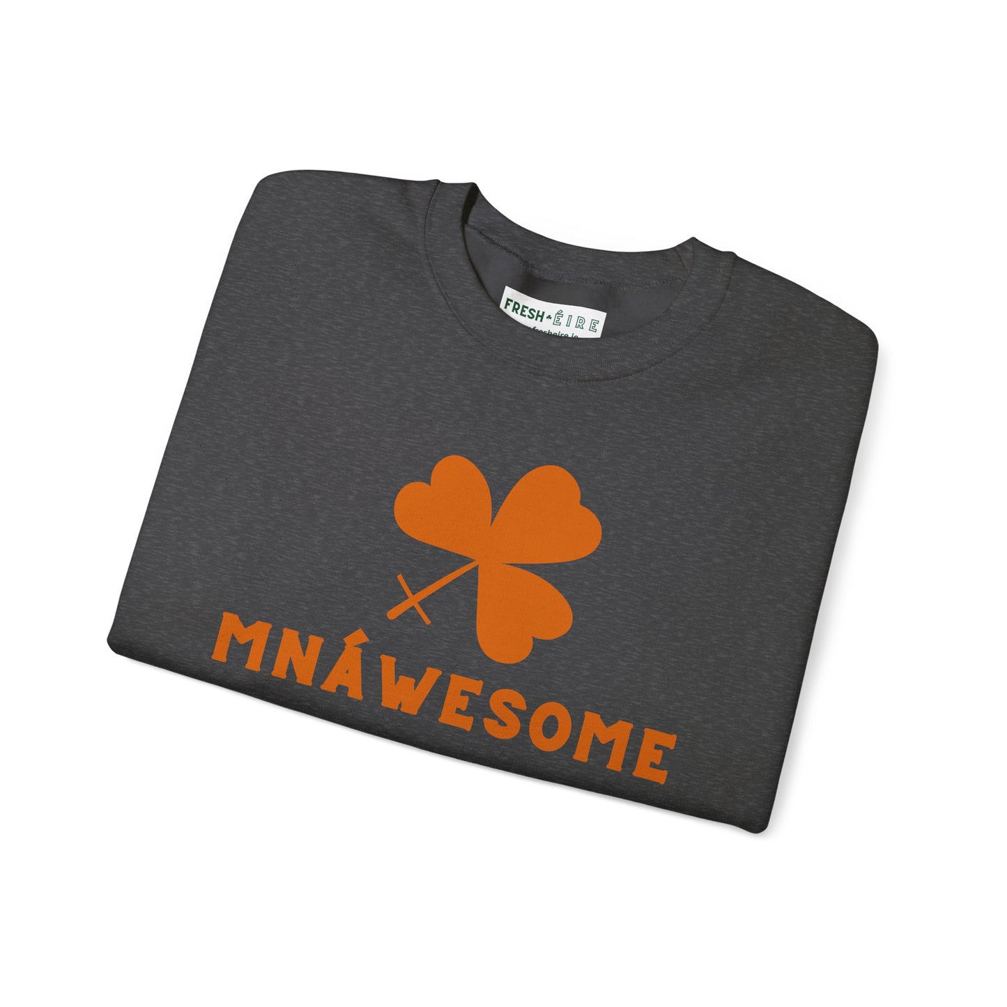 MNÁWESOME Unisex Heavy Blend Crewneck Sweatshirt