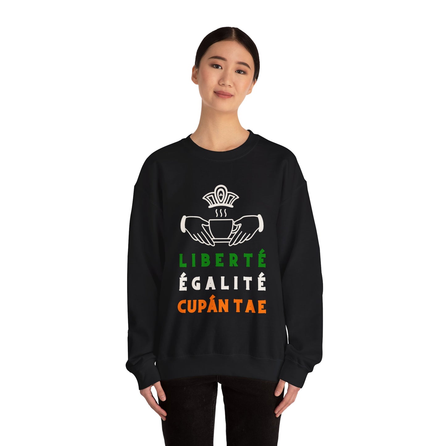 LIBERTÉ ÉGALITÉ CUPÁN TAE ie Unisex Heavy Blend™ Crewneck Sweatshirt