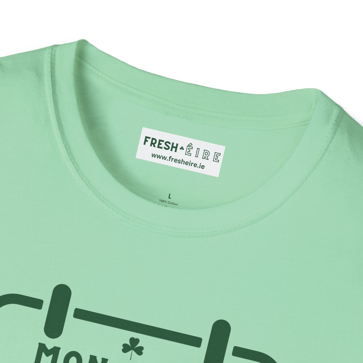 CÁ BHFUIL TO LIVE? Unisex Softstyle T-Shirt