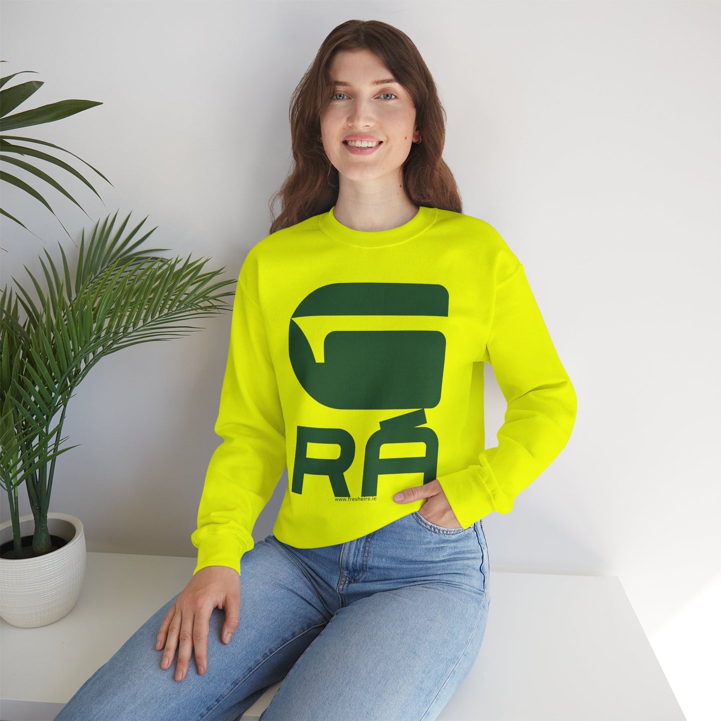 G-RÁ Unisex Heavy Blend™ Crewneck Sweatshirt