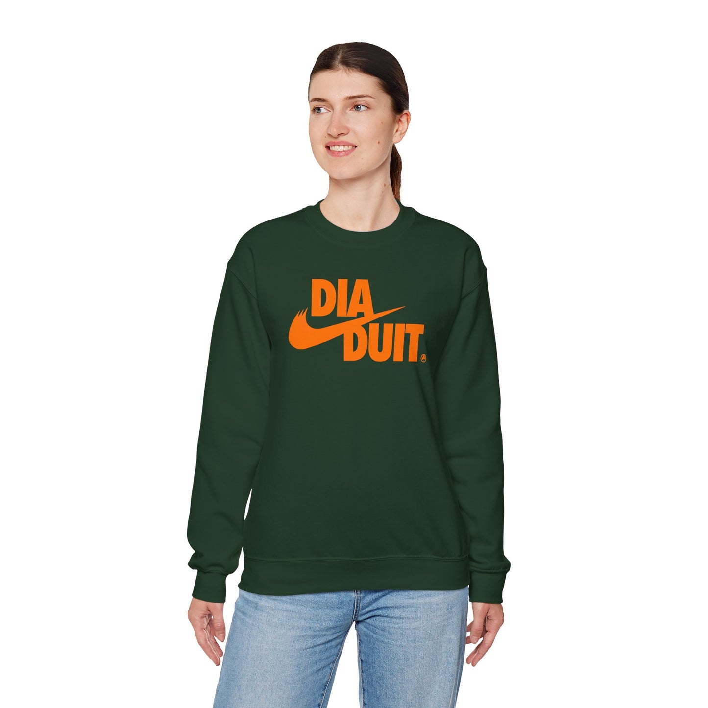 DIA DUIT Unisex Heavy Blend™ Crewneck Sweatshirt