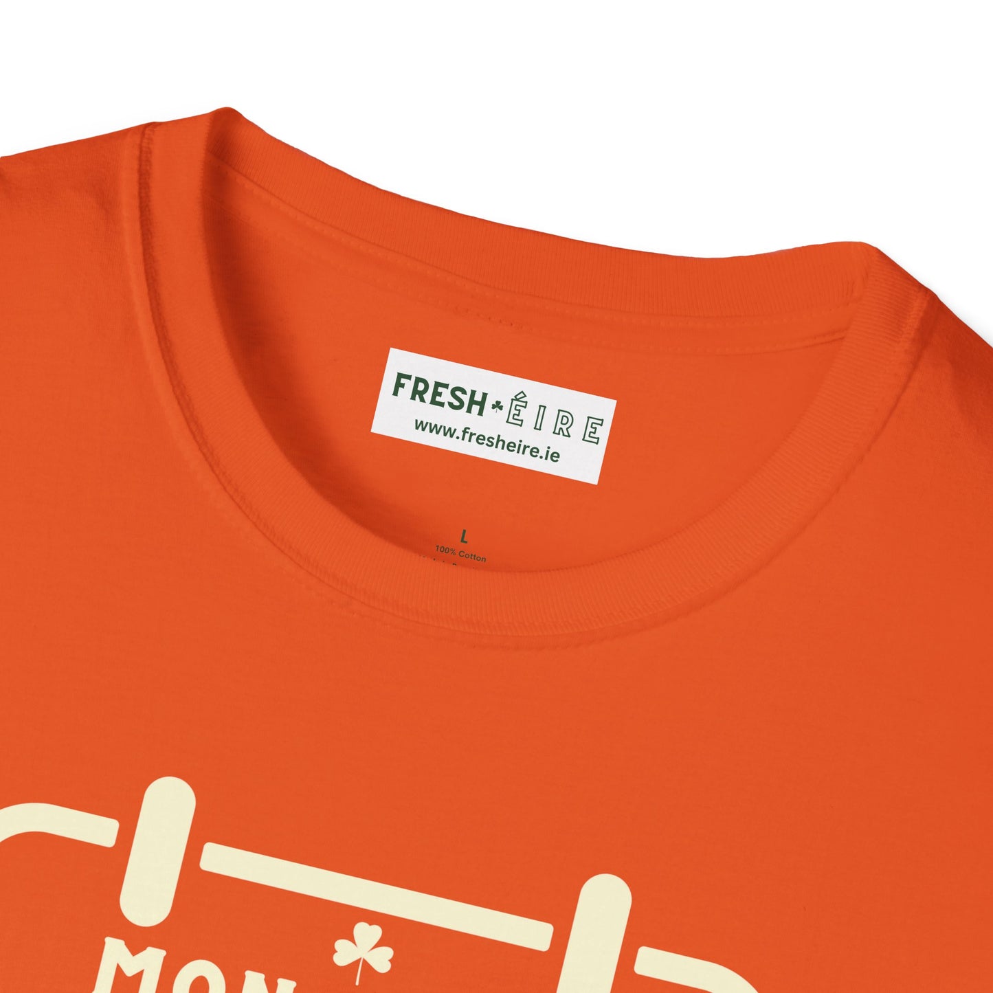 CÁ BHFUIL TO LIVE? Unisex Softstyle T-Shirt