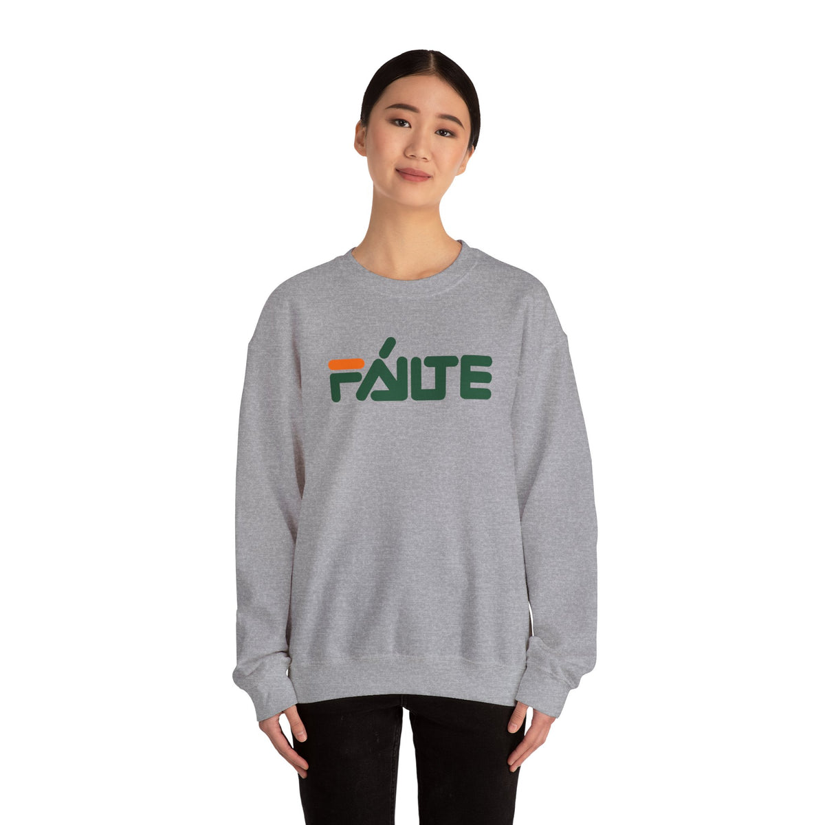 FÁILTE Unisex Heavy Blend™ Crewneck Sweatshirt