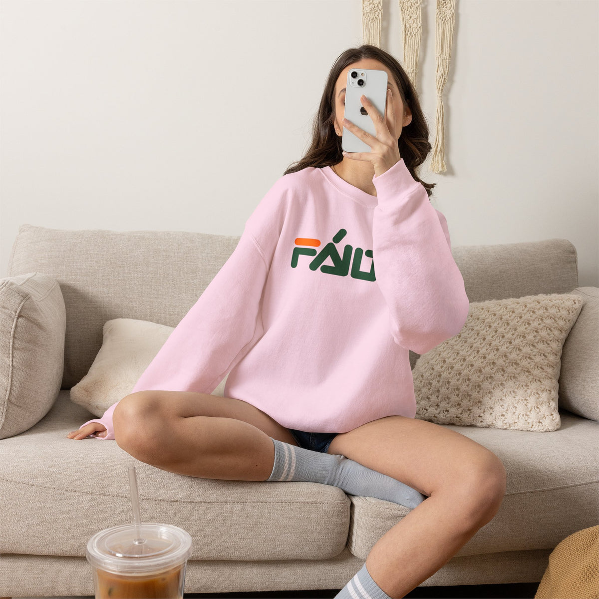 FÁILTE Unisex Heavy Blend™ Crewneck Sweatshirt