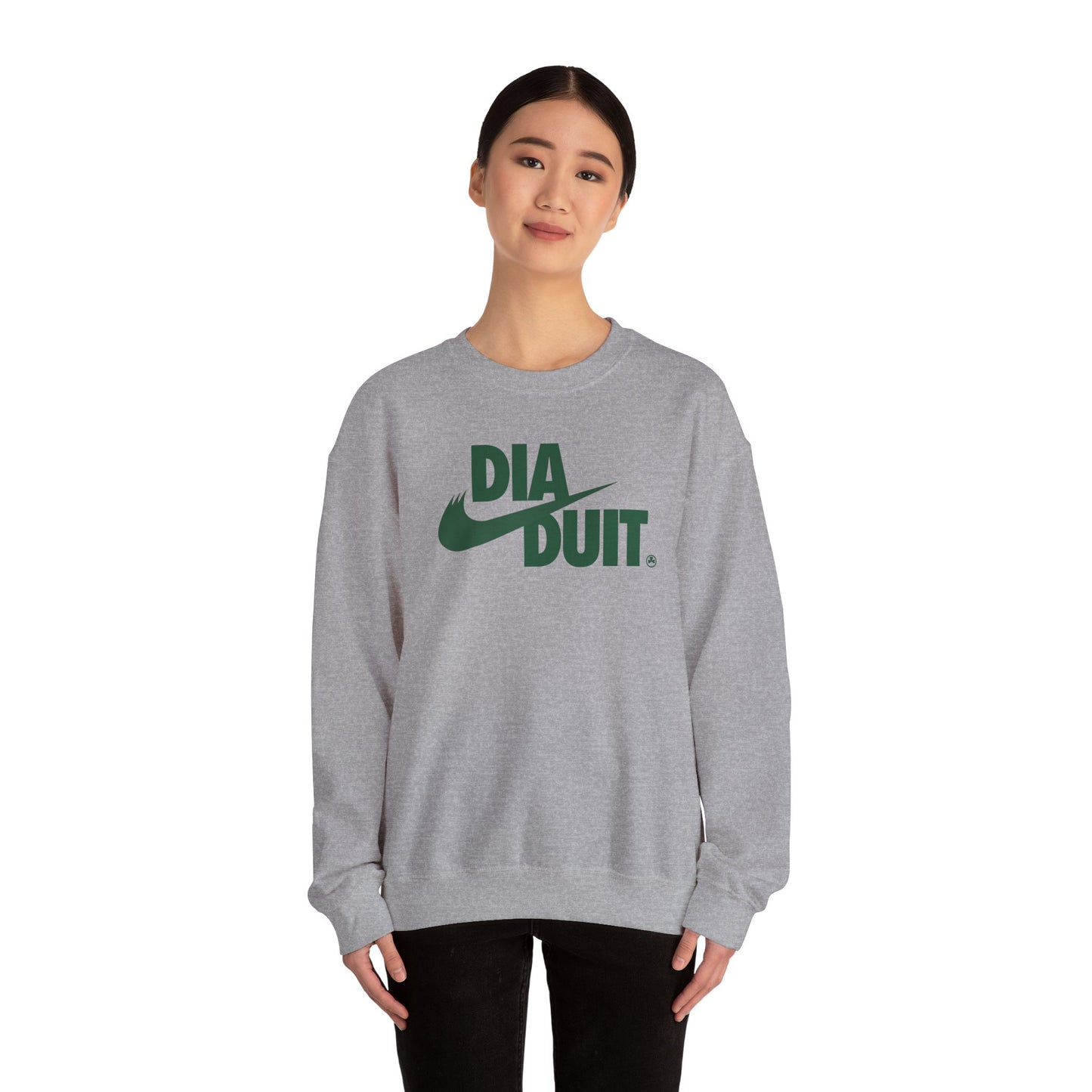 DIA DUIT Unisex Heavy Blend™ Crewneck Sweatshirt