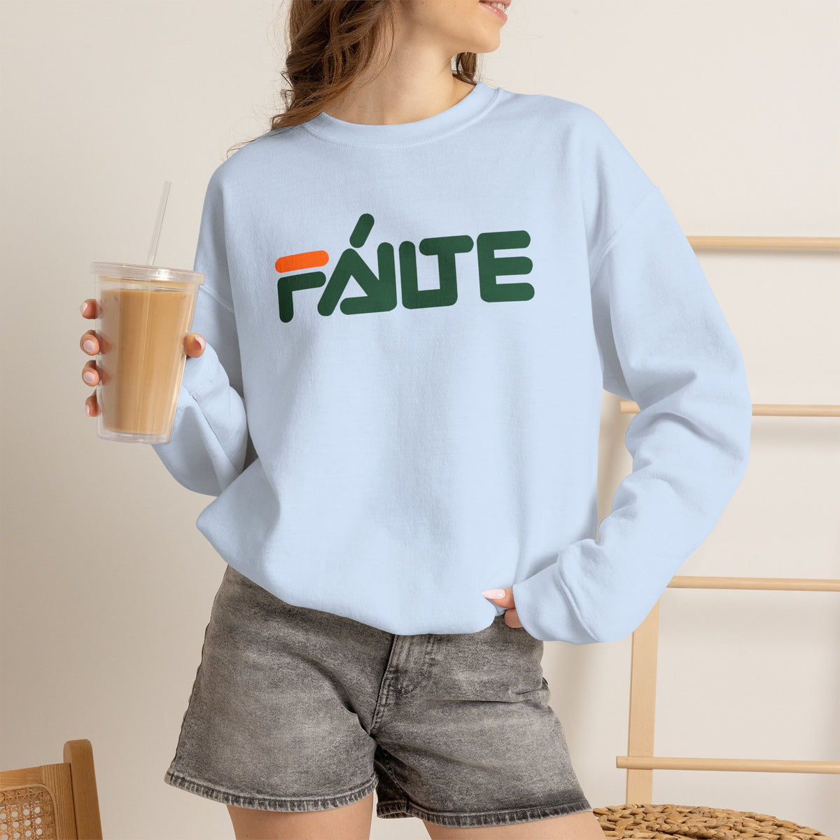 FÁILTE Unisex Heavy Blend™ Crewneck Sweatshirt