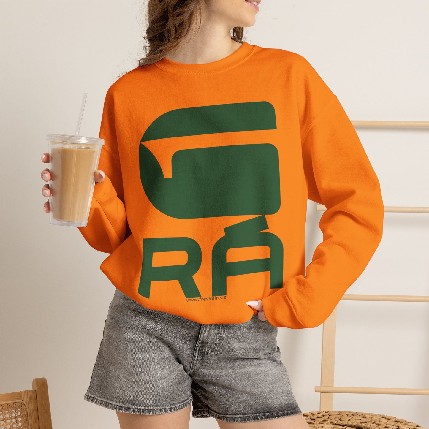 G-RÁ Unisex Heavy Blend™ Crewneck Sweatshirt