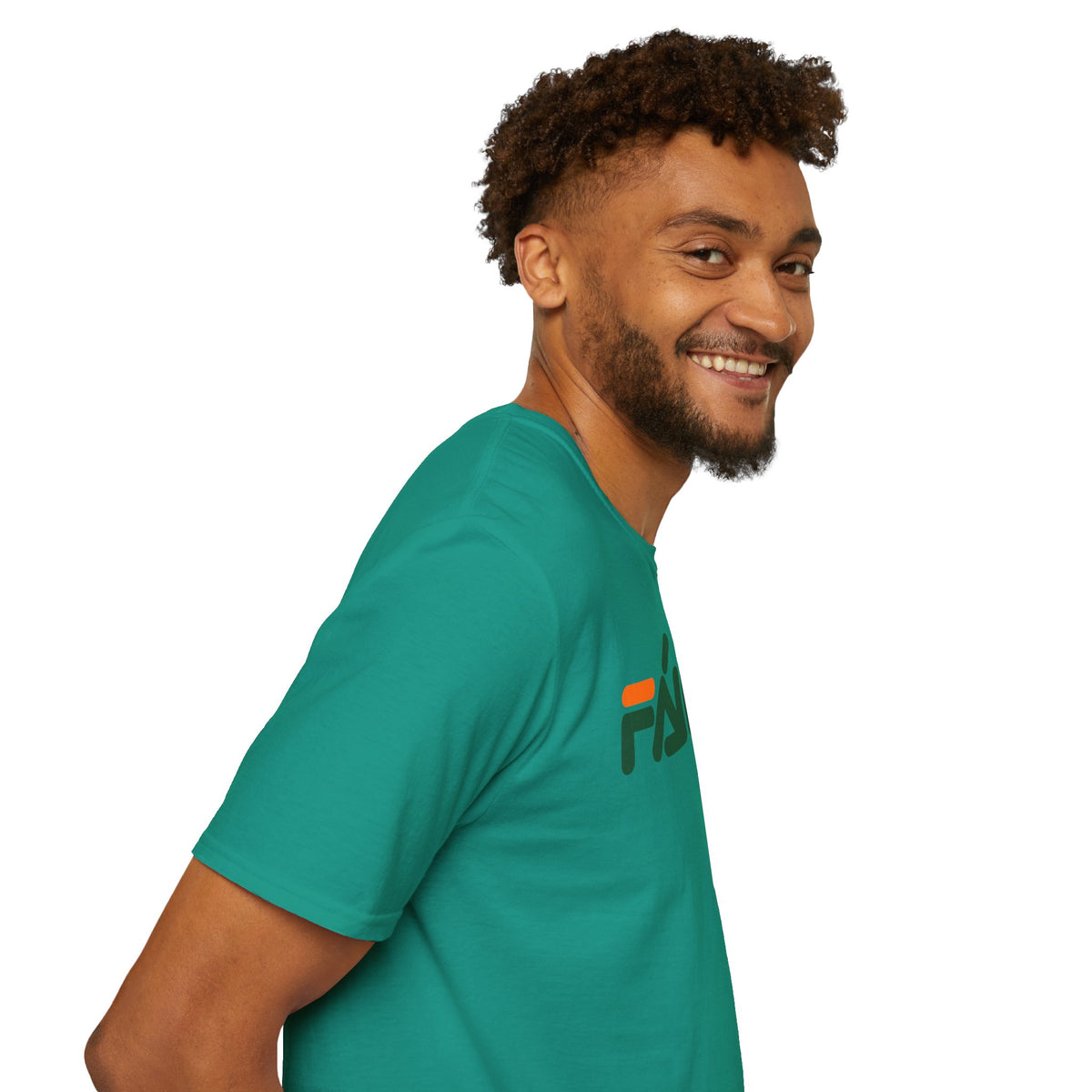 FÁILTE Unisex Softstyle 100% Cotton T-Shirt
