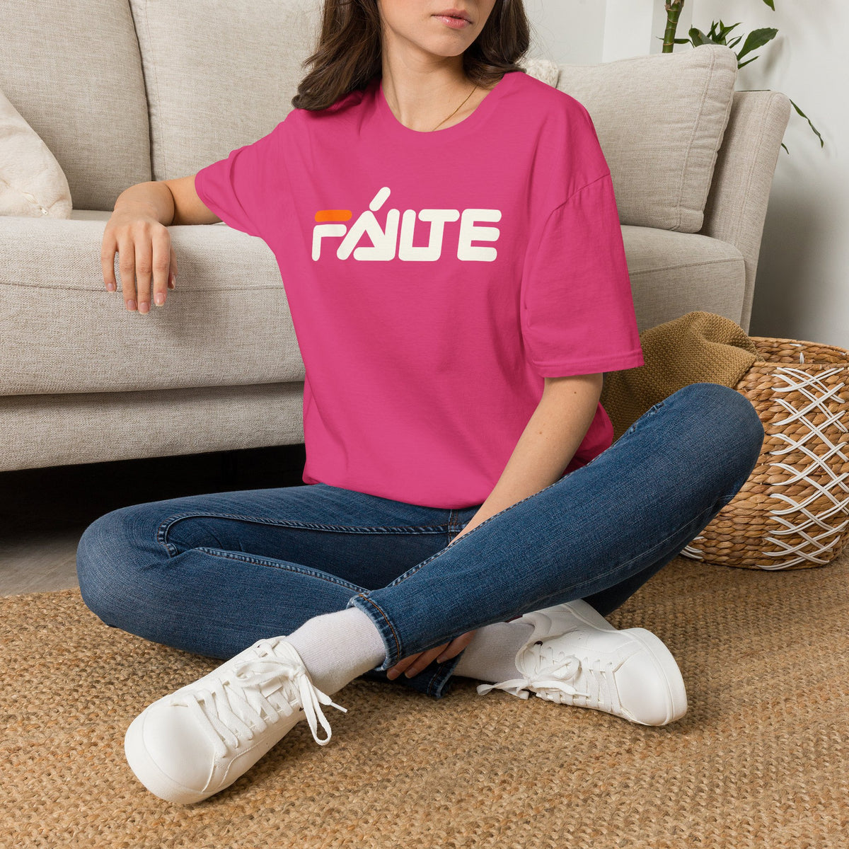 FÁILTE Unisex Softstyle 100% Cotton T-Shirt