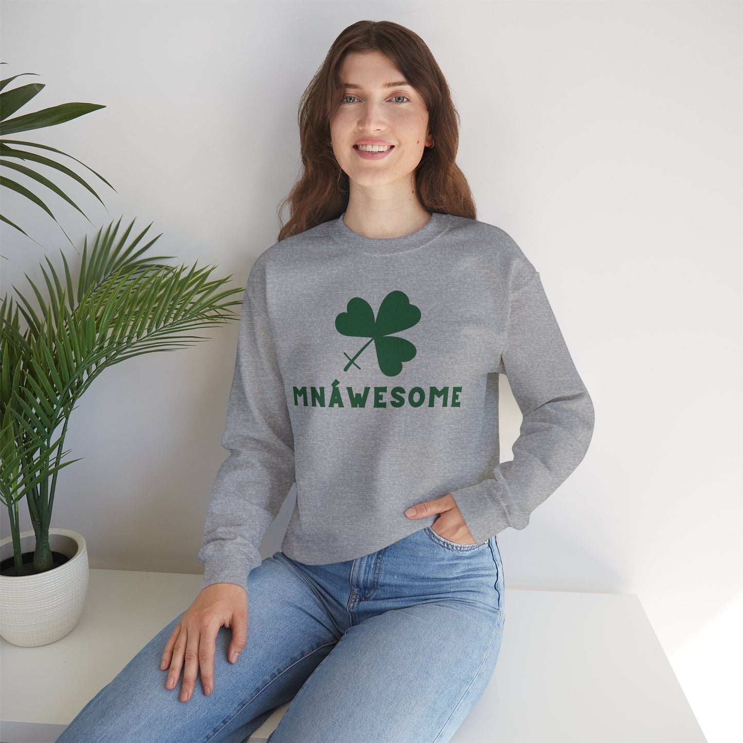 MNÁWESOME Unisex Heavy Blend Crewneck Sweatshirt