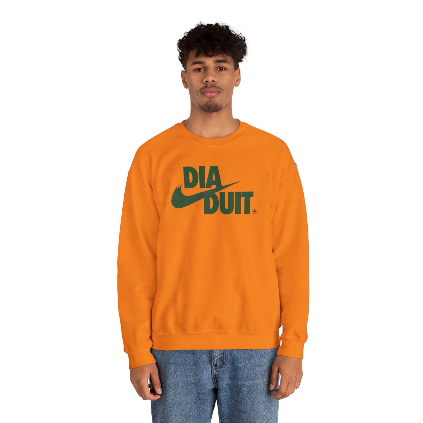DIA DUIT Unisex Heavy Blend™ Crewneck Sweatshirt
