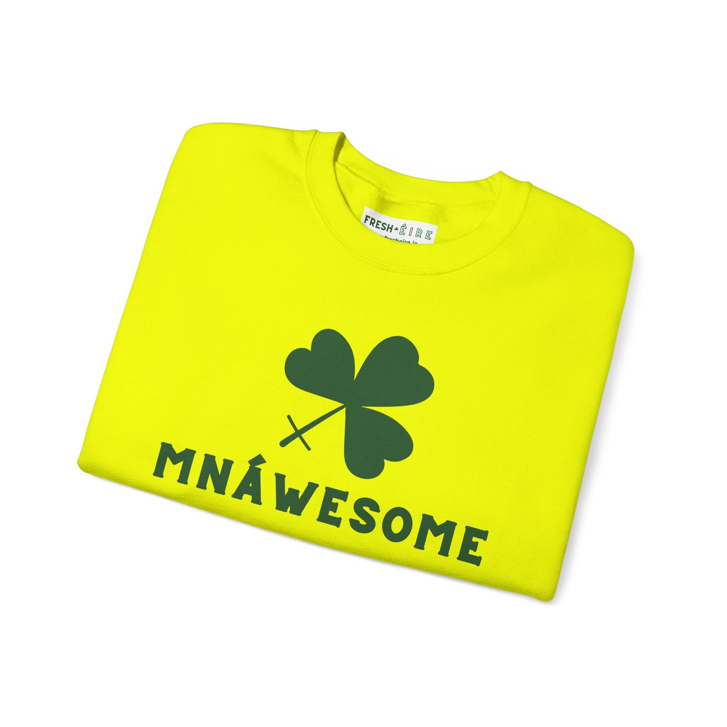 MNÁWESOME Unisex Heavy Blend Crewneck Sweatshirt