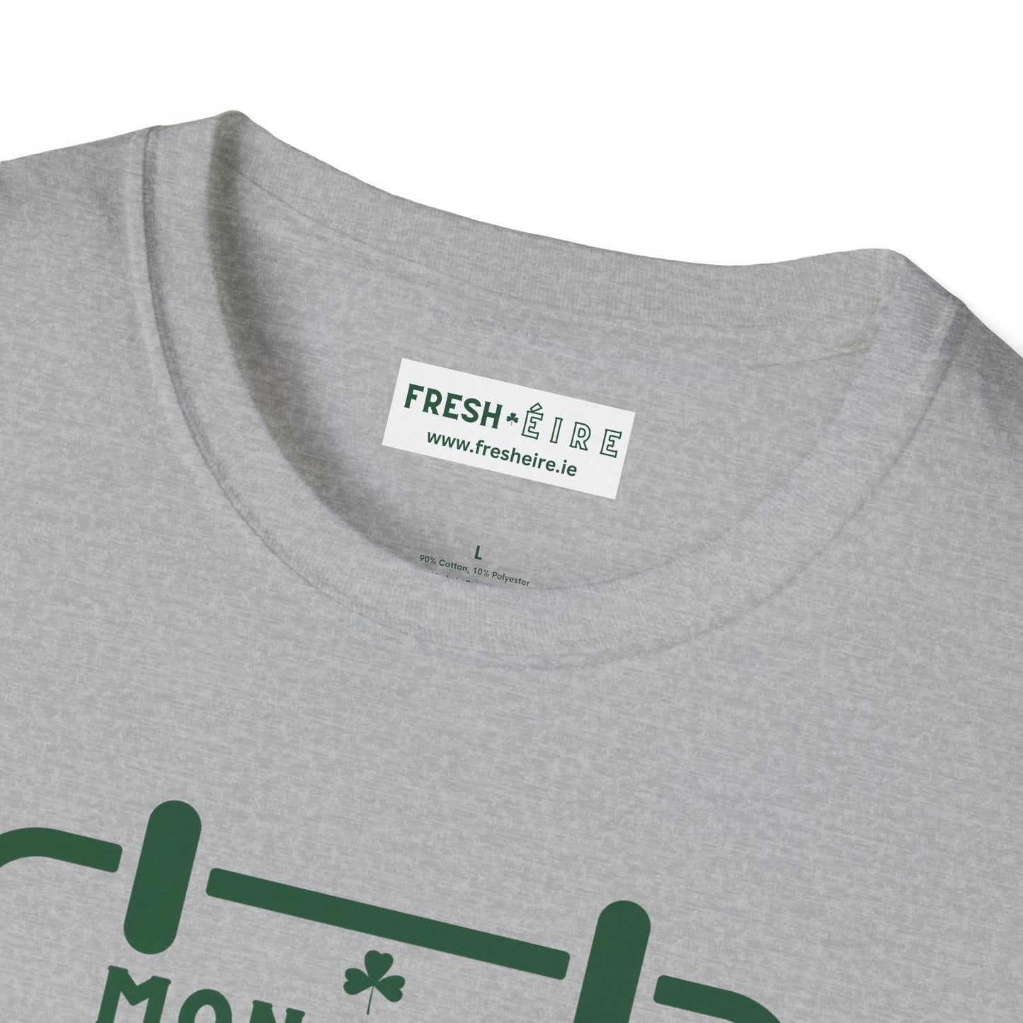 CÁ BHFUIL TO LIVE? Unisex Softstyle T-Shirt