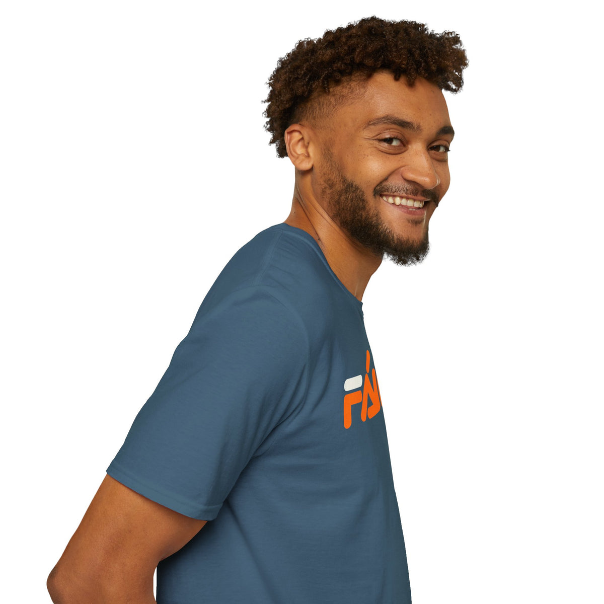 FÁILTE Unisex Softstyle 100% Cotton T-Shirt