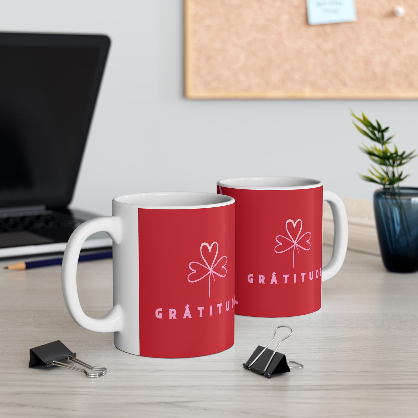 GRÁTITUDE V DAY 33cl White Ceramic Mug