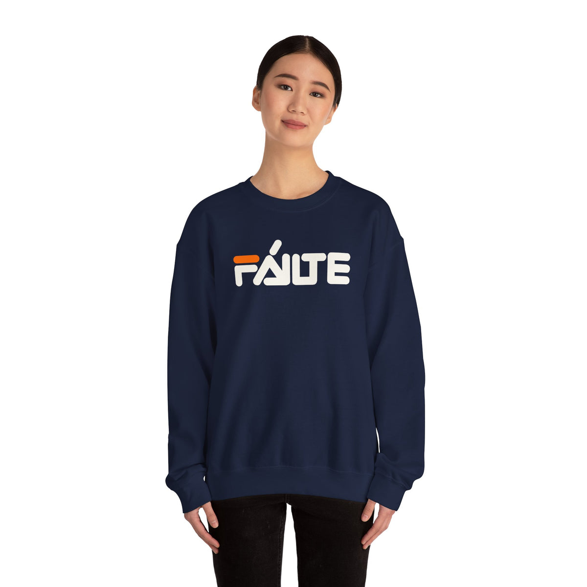 FÁILTE Unisex Heavy Blend™ Crewneck Sweatshirt