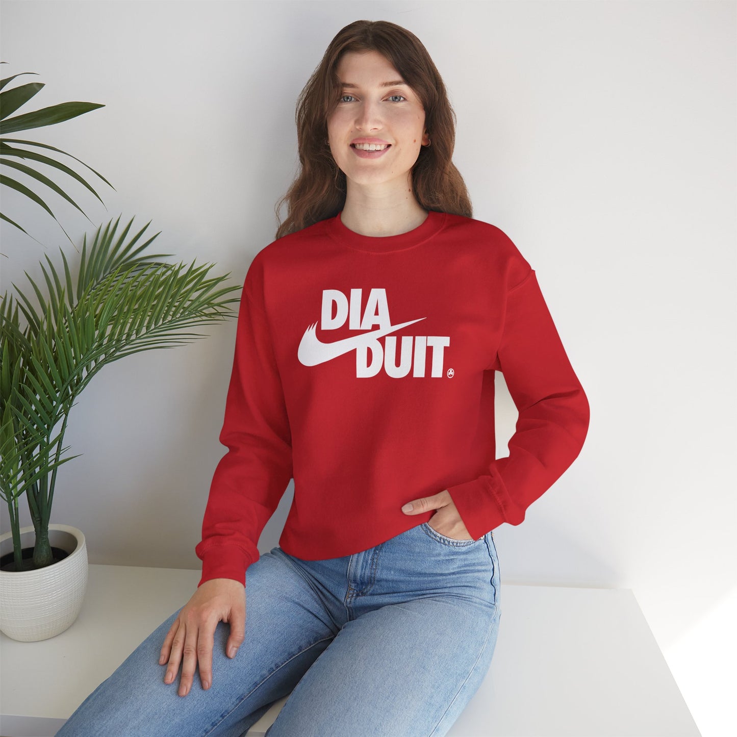 DIA DUIT Unisex Heavy Blend™ Crewneck Sweatshirt