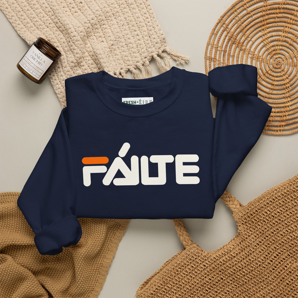 FÁILTE Unisex Heavy Blend™ Crewneck Sweatshirt