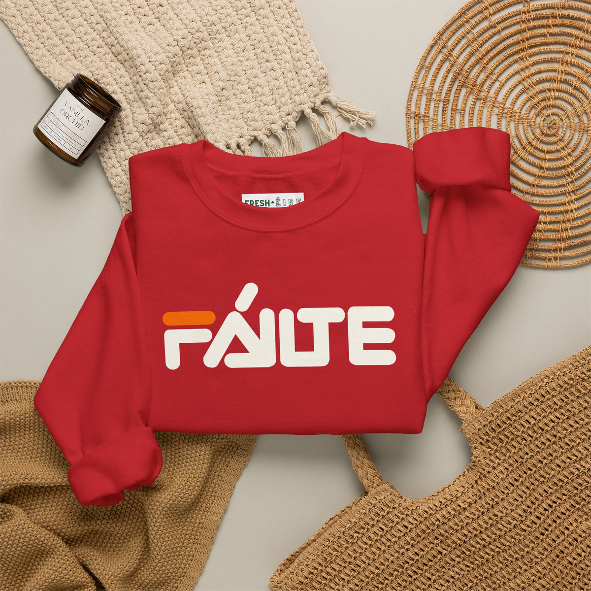 FÁILTE Unisex Heavy Blend™ Crewneck Sweatshirt