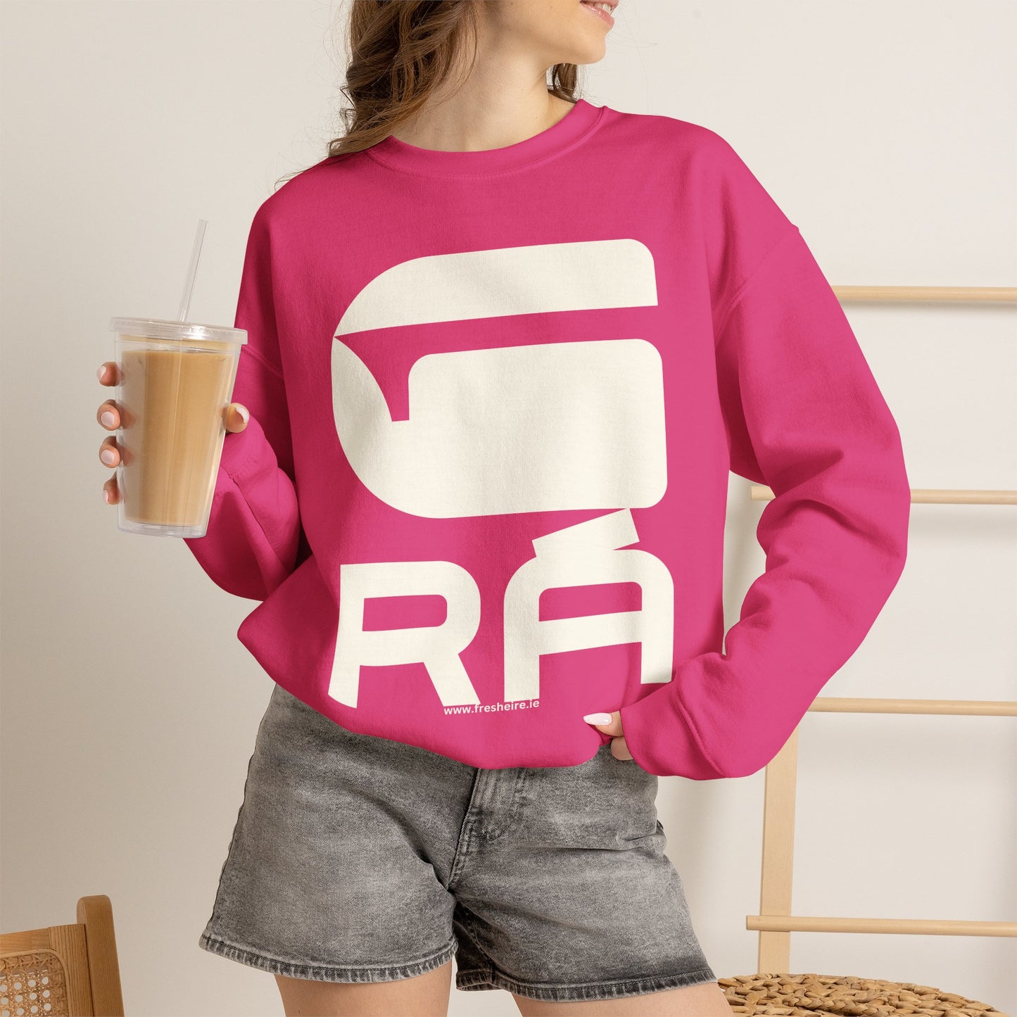 G-RÁ Unisex Heavy Blend™ Crewneck Sweatshirt
