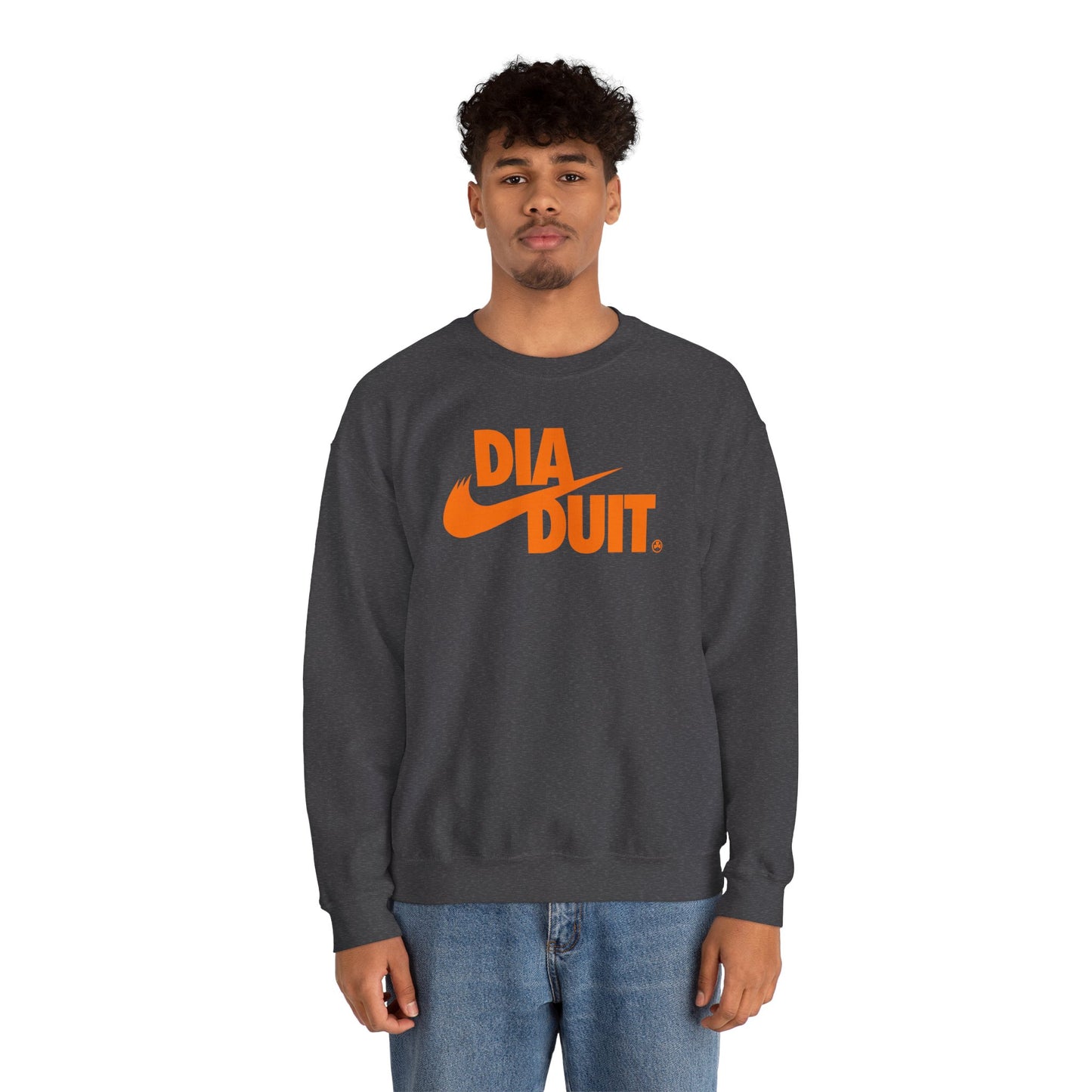 DIA DUIT Unisex Heavy Blend™ Crewneck Sweatshirt