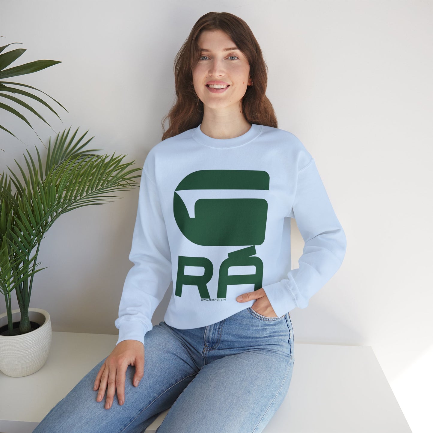 G-RÁ Unisex Heavy Blend™ Crewneck Sweatshirt