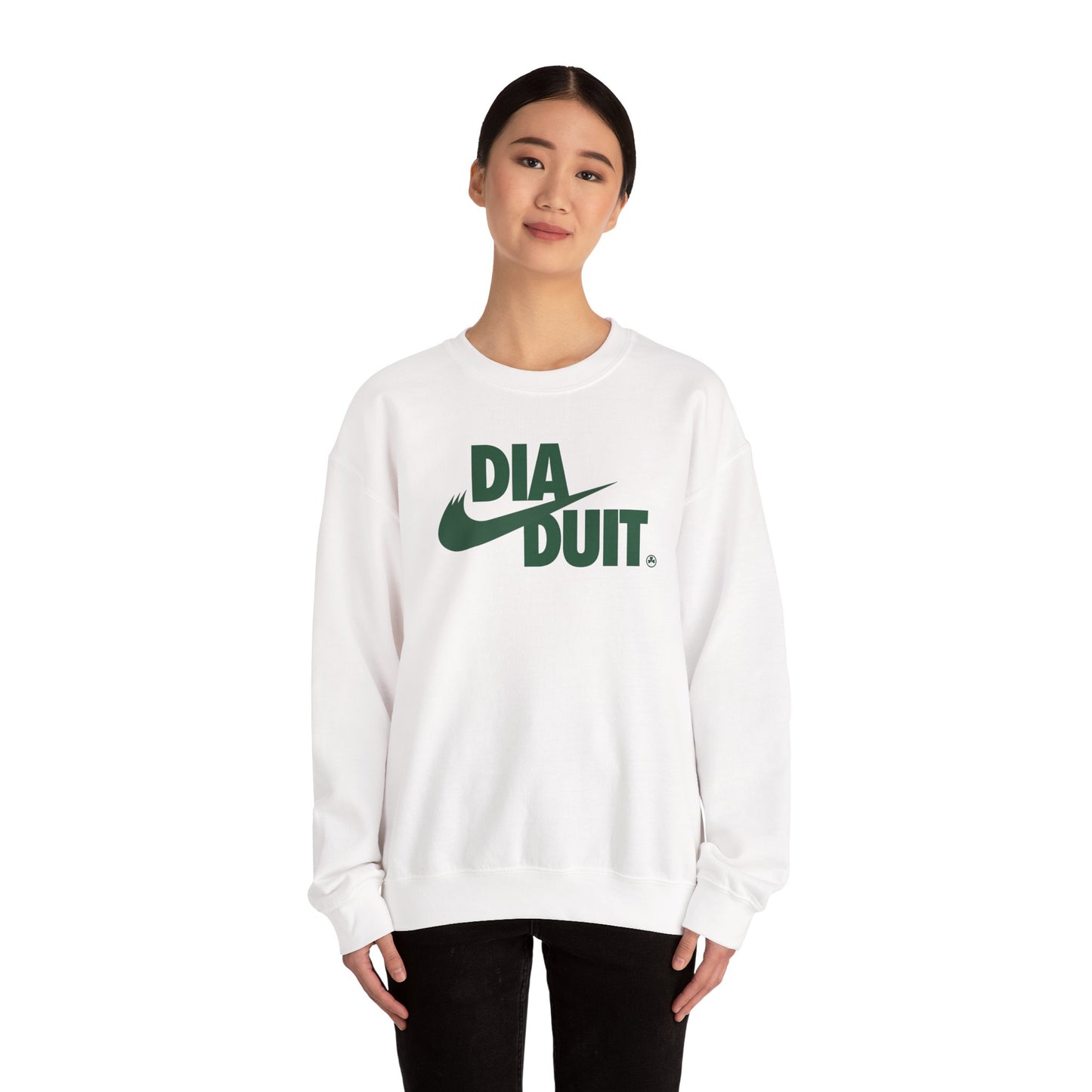 DIA DUIT Unisex Heavy Blend™ Crewneck Sweatshirt