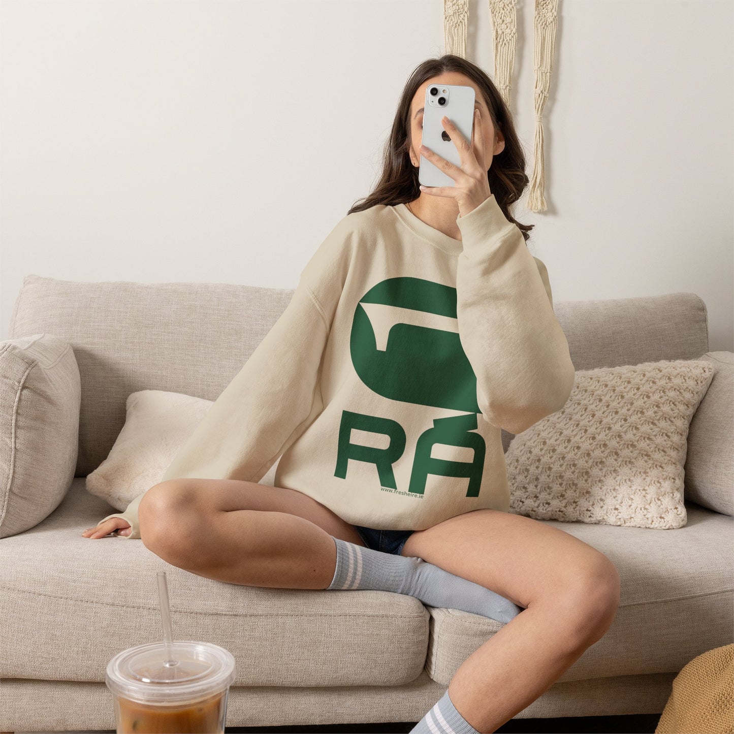 G-RÁ Unisex Heavy Blend™ Crewneck Sweatshirt