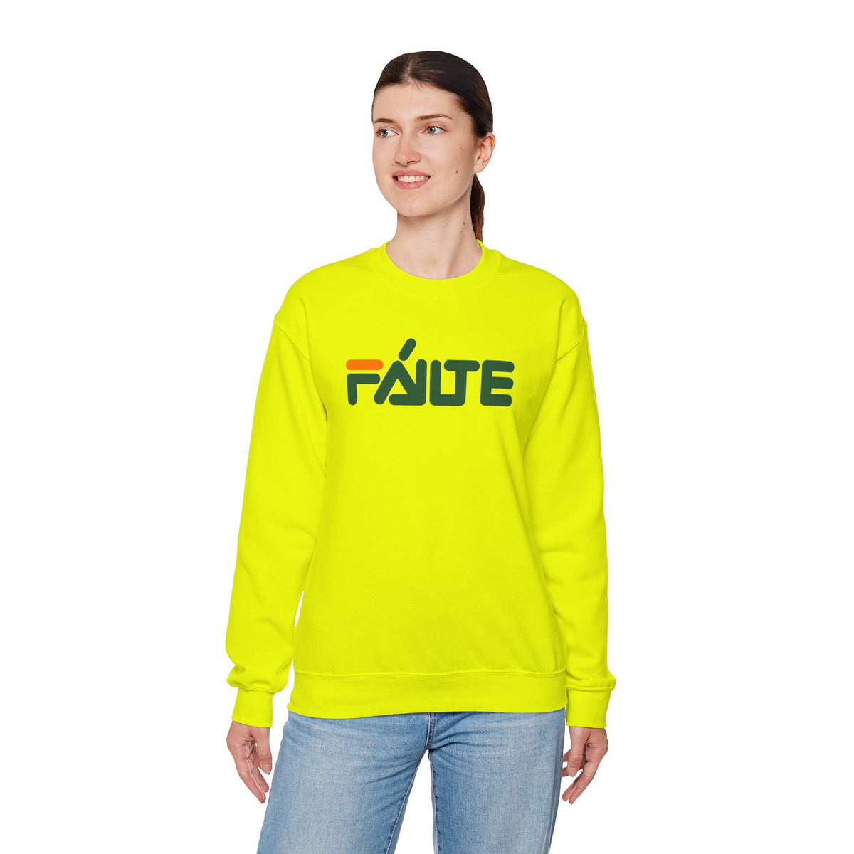 FÁILTE Unisex Heavy Blend™ Crewneck Sweatshirt