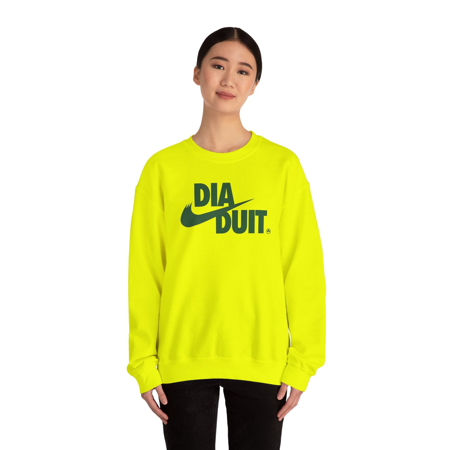 DIA DUIT Unisex Heavy Blend™ Crewneck Sweatshirt