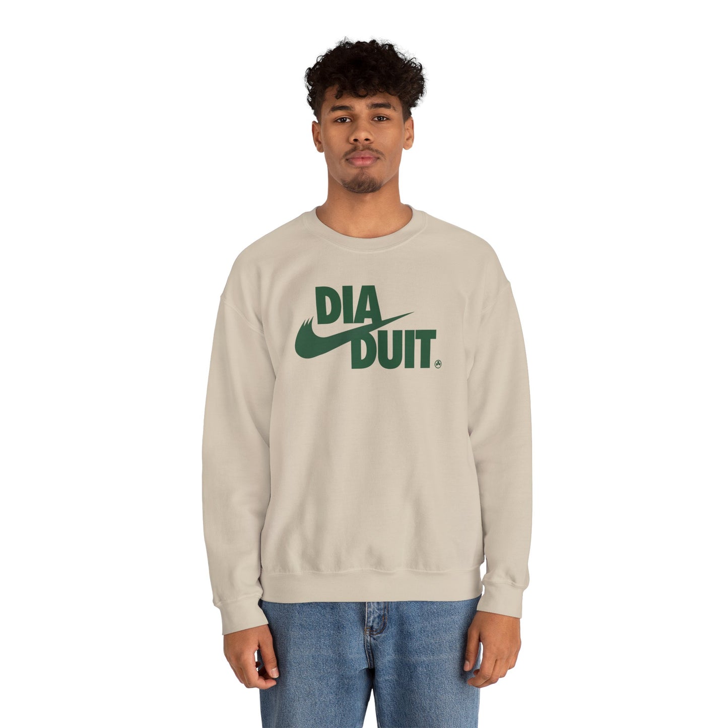 DIA DUIT Unisex Heavy Blend™ Crewneck Sweatshirt