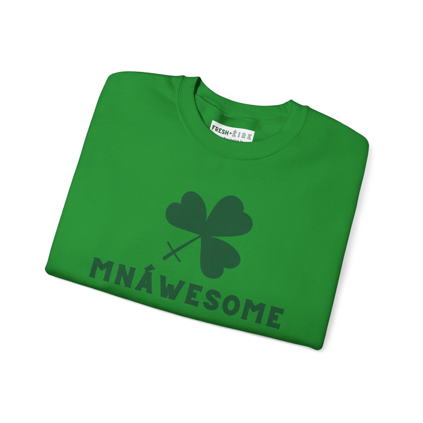 MNÁWESOME Unisex Heavy Blend Crewneck Sweatshirt