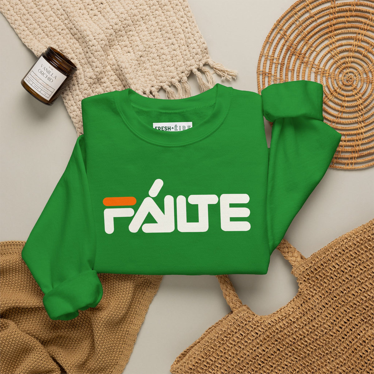 FÁILTE Unisex Heavy Blend™ Crewneck Sweatshirt