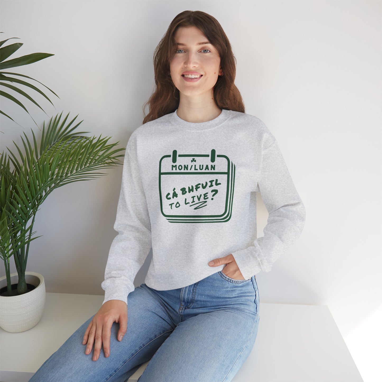 CÁ BHFUIL TO LIVE? Unisex Heavy Blend™ Crewneck Sweatshirt