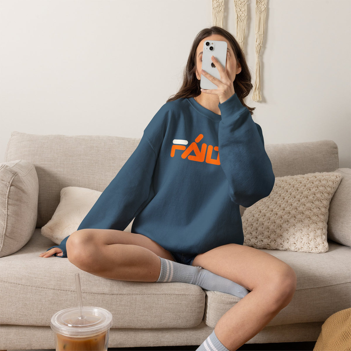 FÁILTE Unisex Heavy Blend™ Crewneck Sweatshirt